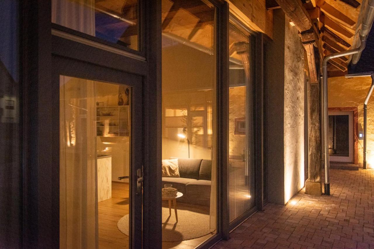 Апартаменты Baumgartners Dreiseithof - Historisch, Modern, Zentral Бад-Кроцинген Экстерьер фото