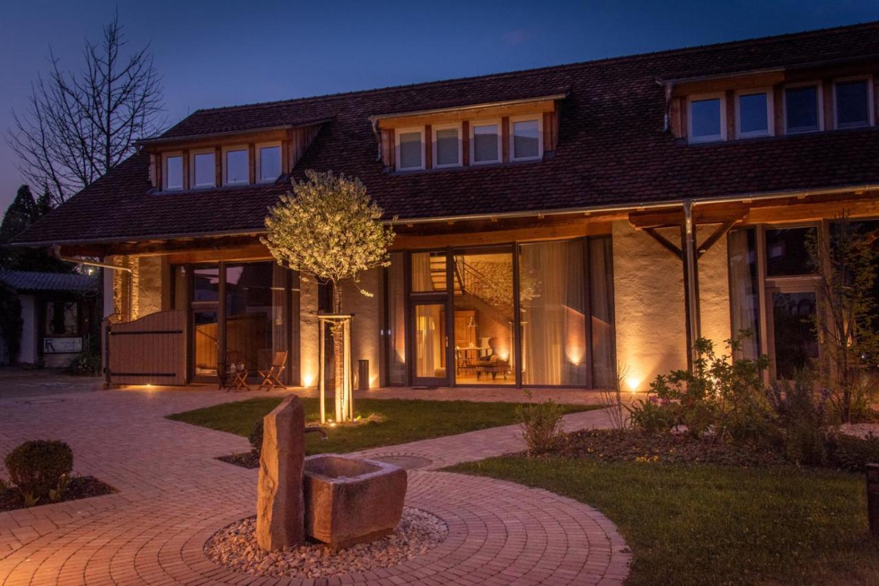 Апартаменты Baumgartners Dreiseithof - Historisch, Modern, Zentral Бад-Кроцинген Экстерьер фото