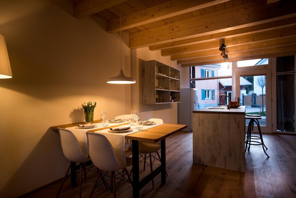 Апартаменты Baumgartners Dreiseithof - Historisch, Modern, Zentral Бад-Кроцинген Экстерьер фото
