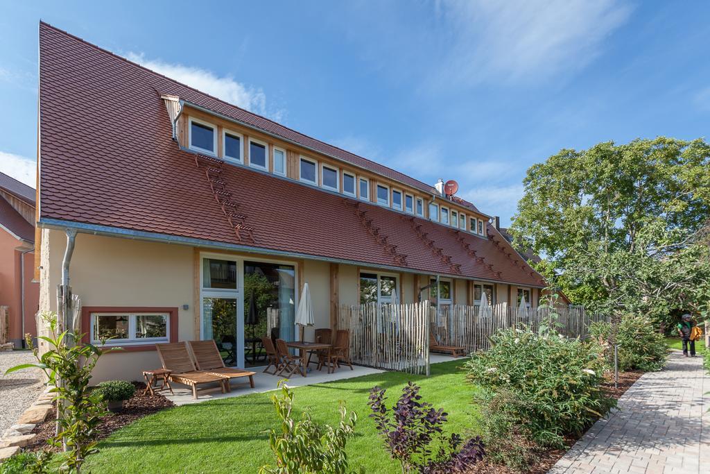 Апартаменты Baumgartners Dreiseithof - Historisch, Modern, Zentral Бад-Кроцинген Экстерьер фото